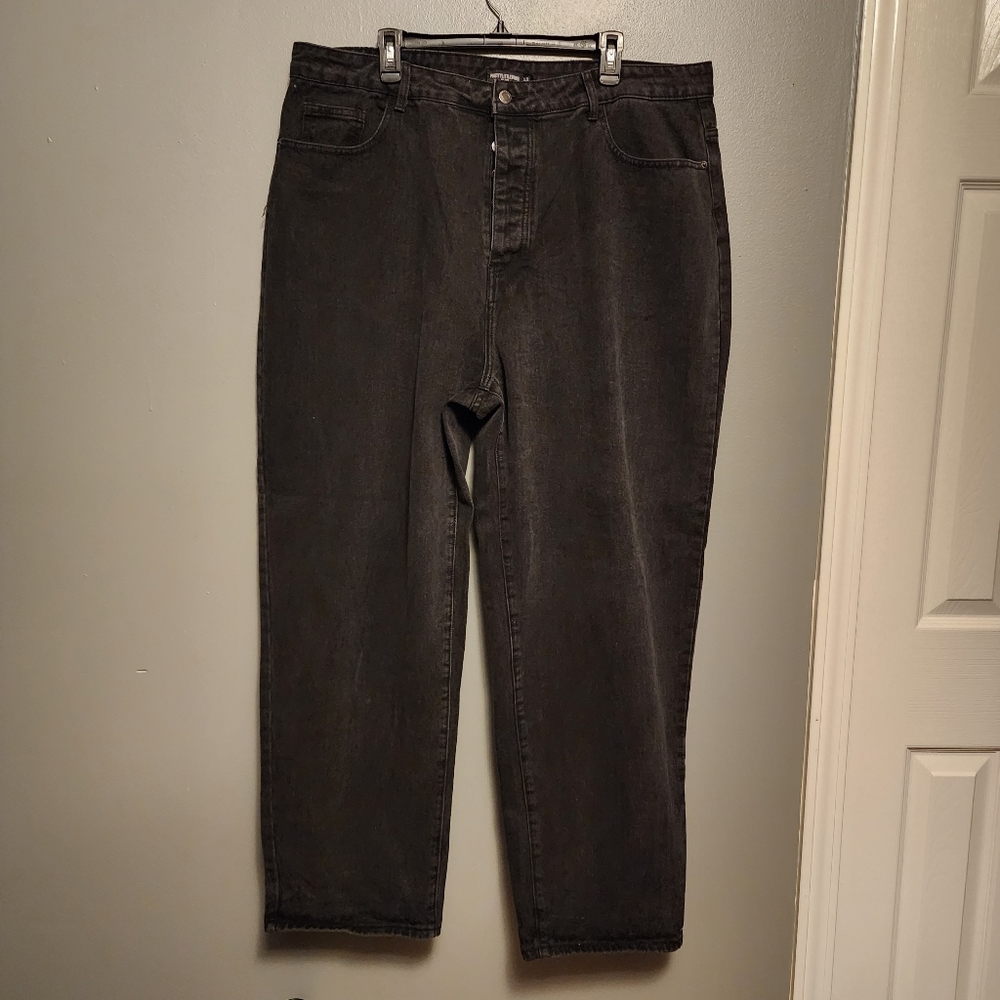Pretty Little Thing washed black boyfriend jeans NWT size 18